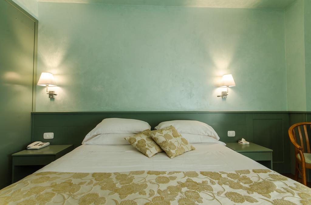 Hotel Santacroce Meeting Sulmona Exterior foto