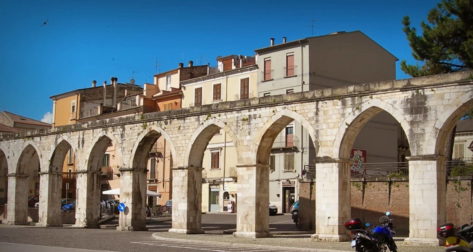 Hotel Santacroce Meeting Sulmona Exterior foto